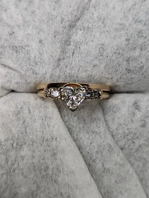 3/4ct Heart Engagement and Wedding ring set - Image 1 of 4