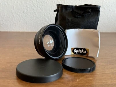 Opteka 0.43x High Definition Macro Closeup Lens w manual & pouch for 52mm diam - Image 1 of 3