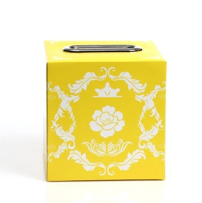 Cubierta de cubo de pañuelos amarillos/blancos estilo moderno cubierta de caja de pañuelos faciales Foto 1 de 4