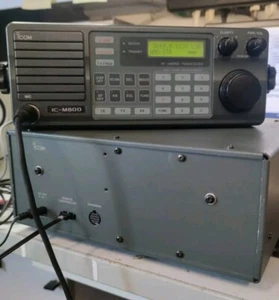 ICOM HF Marine SSB Transceiver IC-M800 - Bild 1 von 2
