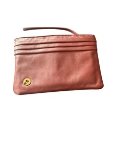 Bolso sin asas vintage Etienne Aigner de cuero borgoña con logotipo dorado - Imagen 1 de 5