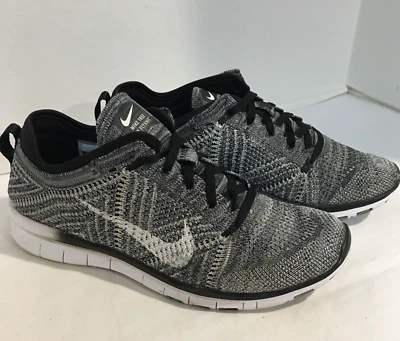 Nike Free TR 5 Women's Size 7.5  718785-001 Gray White Running Shoe Lace Up - Image 1 of 4