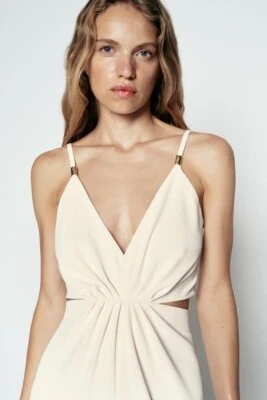 NUEVO CON ETIQUETAS Zara MONO ANCHO CON CORTE talla XL Foto 1 de 4