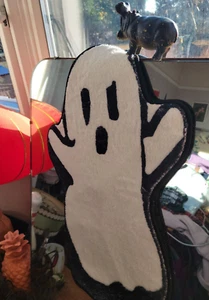 Urban Outfitters UO Ghost Latch Rug Wall Hanging Halloween Scary New Condition - Picture 1 of 10