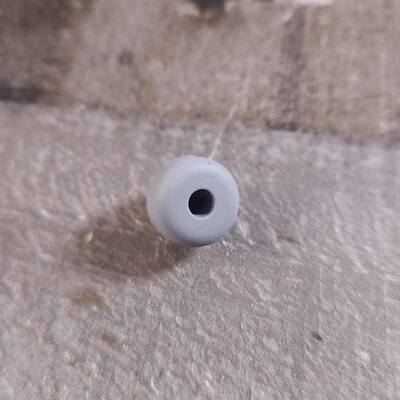 Pieza de repuesto para cafetera Zojirushi EC-YTC100 - pie de goma con agarre x1 (uno) Foto 1 de 3