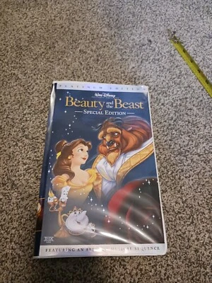 Раскладушка Walt Disney Beauty and the Beast (VHS, 2002, специальное платиновое издание) - Изображение 1 из 3