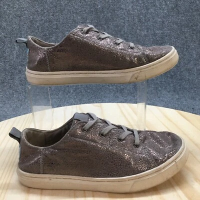 Toms Zapatos Juveniles 3 Informales Tenis Gris Cuero Punta Redonda Con Cordones Bajo Metálico Foto 1 de 4