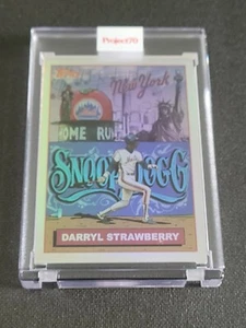 2021 Topps Project 70 Rainbow Foil #353 Darryl Strawberry SN 27/70 by Snoop Dogg - Picture 1 of 2
