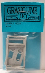 Grandt Line HO #5109 Door -- Two-Lite Double Door w/Frame & Transom; pkg(3) - Picture 1 of 1