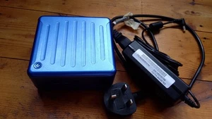 Mini PC ASRock Beebox Intel Celeron 3855u, HDDHDMI de 2 TB USB3, FUENTE DE ALIMENTACIÓN inc Win 10 - Imagen 1 de 5