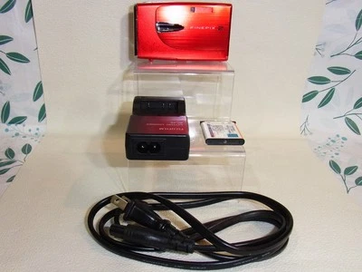 FUJIFILM FINEPIX Z20FD,RED, 3x, 2.5, 10MP Excellent from JAPAN Fujifilm USED - Image 1 of 4