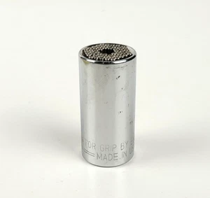 Gator Grip by Endeavor 3/8” Dr Adjustable Universal Socket 1/4"-3/4" or 7mm-19mm - Picture 1 of 5