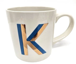 Taza con monograma de gres inicial azul oscuro letra K 16 oz - Opalhouse - Imagen 1 de 4