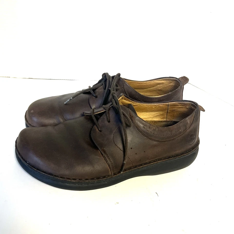 Footprints by Birkenstock Oxfords Brown Leather Sz 39 US 8M Cork Footbed Walking - Image 1 of 4