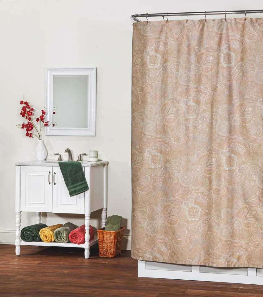 Cortina de ducha de satén de cachemira pastel Foto 1 de 1