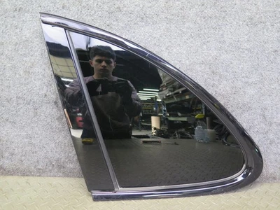 PORSCHE CAYENNE 958 2011-2018 TRASERO IZQUIERDO LADO CONDUCTOR CUARTO VENTANA CRISTAL Foto 1 de 4