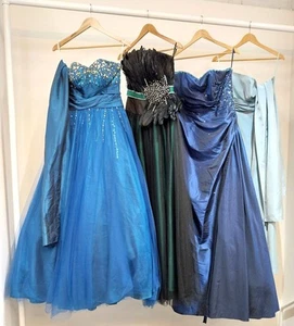 Job Lot 4 Strapless Bridesmaid/Prom/Party/Upcycling/Repurposing/Fancy Dress - Picture 1 of 10