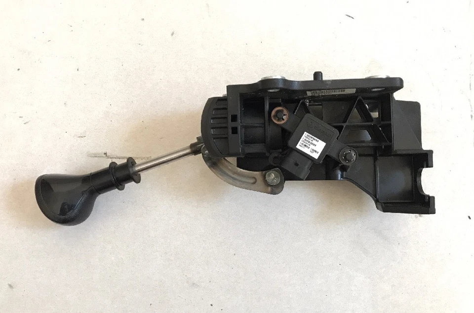 Gearshift Lever 5 Gears Manual Lancia Ypsilon 5 Ports 1.3 Multijet Year 2015 - Image 1 of 1