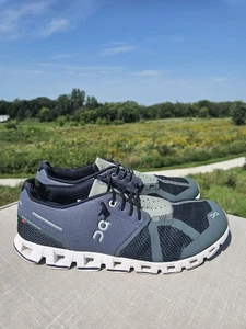 On Cloud Herren grau & schwarz Laufschuhe leichte Swiss Engineering Sneaker - Bild 1 von 9