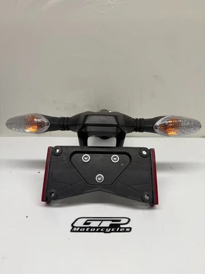 MONTAJE LICENCIA DUCATI PANIGALE 959 CON SEÑALES Foto 1 de 4