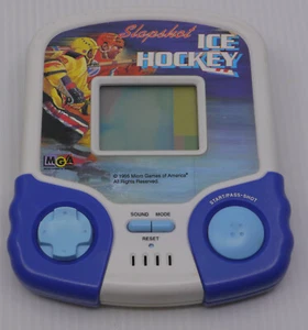 1996 MGA SLAPSHOT ICE HOCKEY HANDHELD GAME, TESTED, WORKS - Picture 1 of 2