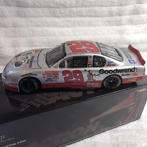 2001 Action 1:24 Kevin Harvick Looney Tunes Monte Carlo 400 Car #29 - Picture 1 of 5
