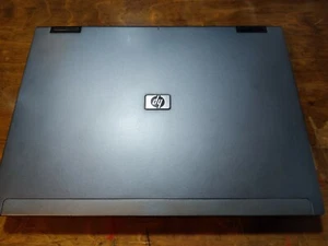 HP Compaq 6910p notebook ONLY for parts - Picture 1 of 12