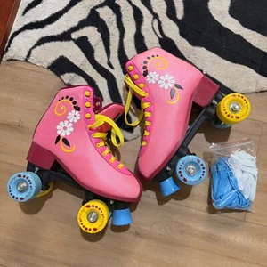 UGO Girl Pink Multicolor Floral Roller Skate Bundle Size 7 - Picture 1 of 1