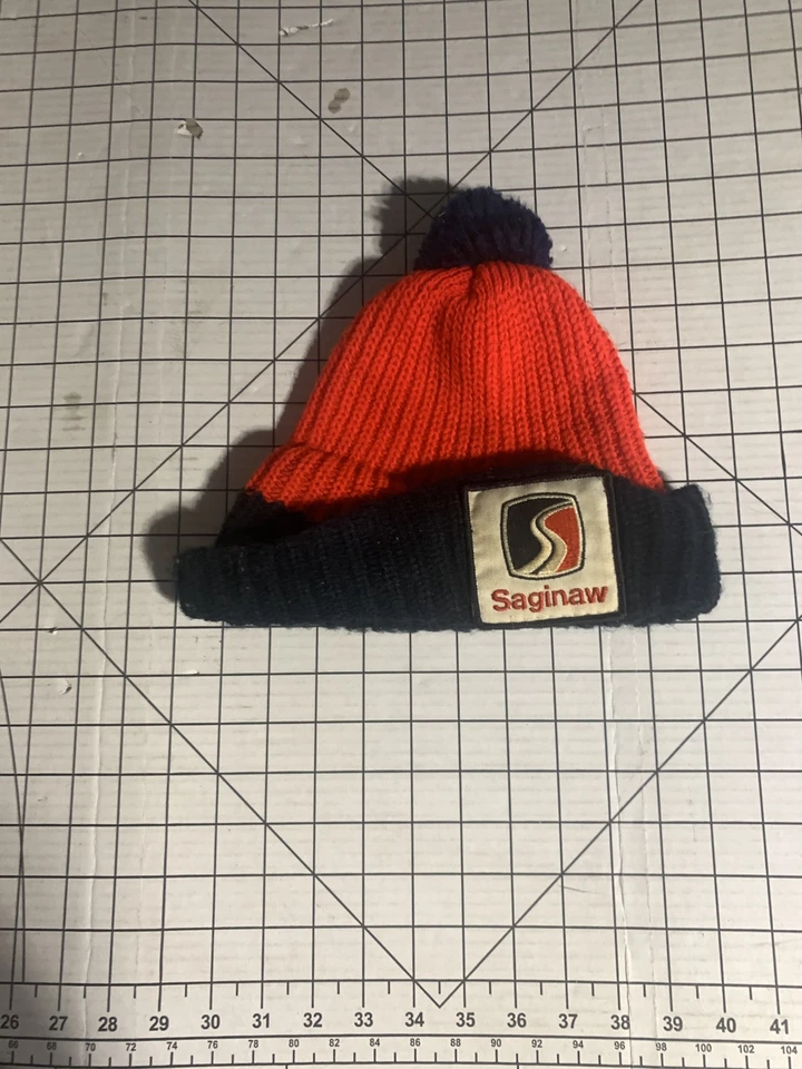 Boné de inverno Saginaw GM Beanie Pom malha VINTAGE B412 - Imagem 1 de 1