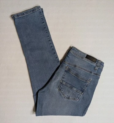 Kenneth Cole Men's Slim Fit Straight Leg Jeans Medium Wash Stretch Size 34x32 - Image 1 of 4