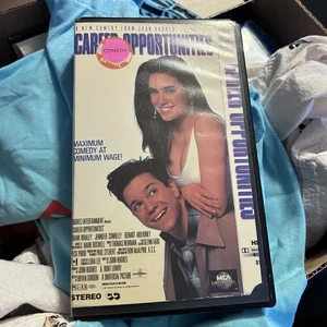 Career Opportunities (VHS, 1991) John Hughes Jennifer Connelly Previous Rental - Imagen 1 de 4