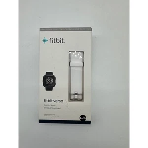 Fitbit Versa Classic Band White Wristband Strap Large NEW - Zdjęcie 1 z 3