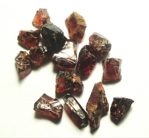 25 kt VERSCHIEDENE RHODOLITH GRANAT GROBTANSANIA # 271 - Bild 1 von 1