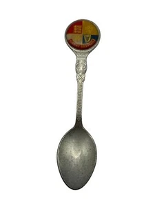 Vintage Great Britain Souvenir Collectible Spoon With Enamel Crest & Silver Tone - Picture 1 of 4
