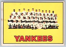 NEW YORK YANKEES TEAM CHECKLIST 1967 O-PEE-CHEE 67 NO 131 EX+/EXMINT       50993