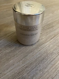 Physicians Formula Mineral Wear Loose Powder - Picture 1 of 5