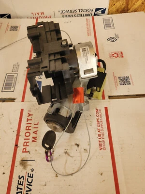 Chevrolet Traverse 2009-2017 columna de dirección interruptor de encendido llave de montaje de arranque Foto 1 de 2