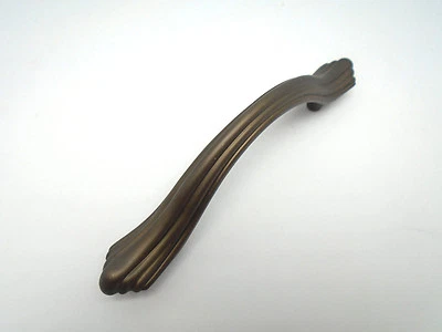  Creations by Alno Gabinete Tirador Chocolate Bronce A1506-35-CHBRZ 655O Foto 1 de 3