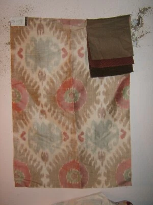 Lee Jofa, Hisari Ikat, remanente 100 % seda, 25,75" ancho X 38" L, color moca multi Foto 1 de 2