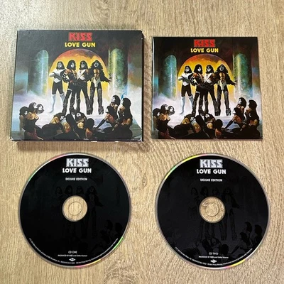 Kiss – Love Gun 2 x CD Deluxe Edition Album Remastered + Bonus Tracks - Bild 1 von 4