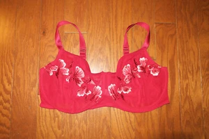 44D BRA ❤️ DELTA BURKE SATIN UNLINED PERFECT FULL COVERAGE RED WIRE EMBELLISHED - Picture 1 of 5