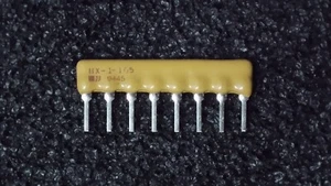 Menge 10 - Bourns 1M Ohm - 8X-1-105 - 8-Pin SIP Bussed Widerstand Netzwerk - Bild 1 von 1