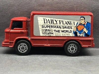 MINTY OLD DIECAST CORGI JR. LEYLAND TERRIER SUPERMAN TRUCK MADE IN GT. BRITAIN - Image 1 of 4