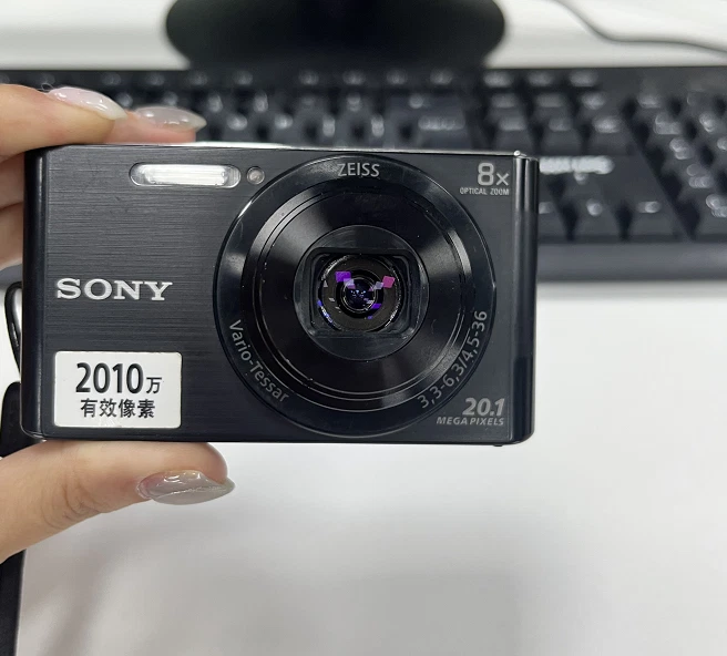 SONY ソニー Cyber-shot DSC-W830 デジタルスチルカメラ Amazon | Sony Cyber-SHOT DSC-W830 (20.5 MP,8 x Optical Zoom,2.7