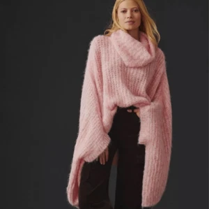 Nuevo con etiquetas Poncho Anthropologie Cuello Embudo Talla Única Rosa/Rosa Hecho a Mano Tejido Difuso - Imagen 1 de 12