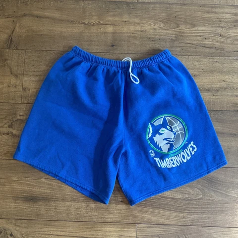 VTG 80’s NBA Minnesota Timberwolves Cloth Shorts - Size XL - Old Logo Blue/Green Cover