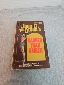 Darker Than Amber John D MacDonald vintage mystery  paperback Gold Medal - Picture 1 of 7