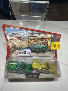 Pixar WORLD OF CARS Movie Doubles YELLOW RAMONE & GREEN RAKONE Toys ‘R’ Us Set - Picture 1 of 4