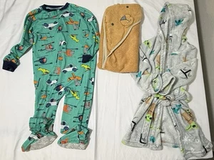 Toddler Boy Bath & Bedtime Bundle, Star Wars Robe + Pajamas + Hooded Towel Sz 4T - Picture 1 of 9