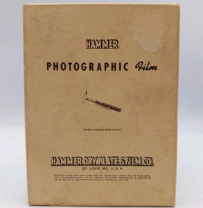 Vintage Hammer Photographic Film 24 Count Portrait Panchromatic 3.25 X 4.25 NOS - Picture 1 of 6